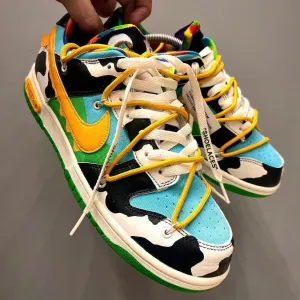 SNEAKER FULL CUSTOM SERVICE <br> WITH RETURN SHIPPING <br> PRICE - £600